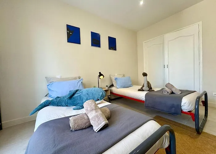 Le Sully Nest - Clim Et Parking * Μπεζιέ