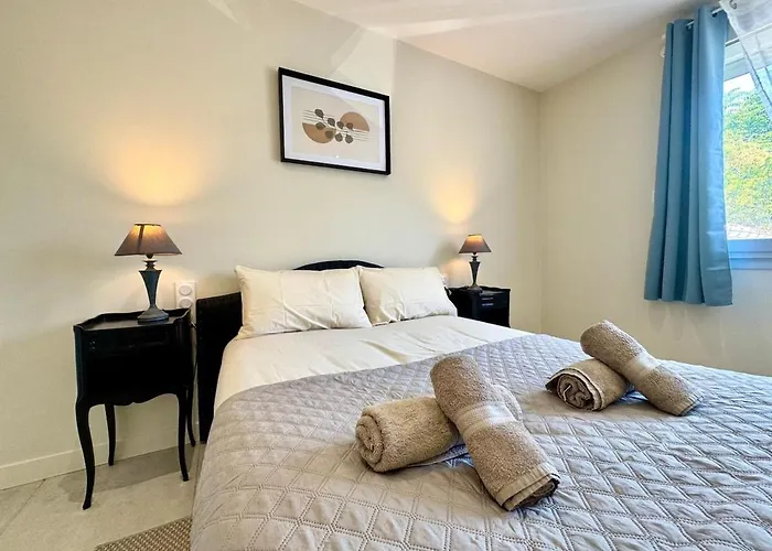 Le Sully Nest - Clim Et Parking Διαμέρισμα Μπεζιέ